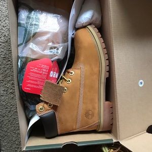 Timberlands size 5